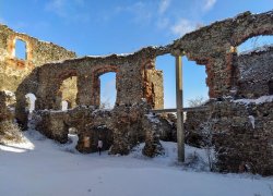 Cetatea Soimos judetul Arad iarna