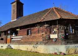 Biserica de lemn din Corbesti din judetul Arad