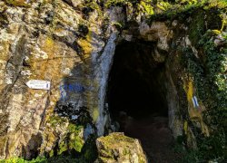 Pestera Liliecilor Moneasa din judetul Arad