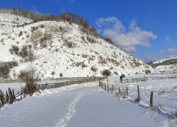 Fundatura Ponorului iarna din judetul Hunedoara