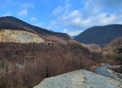 Ruinele minei de cupru de la Moldomin din Moldova Noua