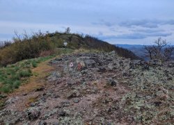 Ruinele Cetatii Dezna din judetul Arad