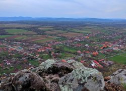 Ruinele Cetatii Dezna din judetul Arad