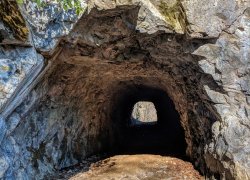 La Tunele din Poieni judetul Timis