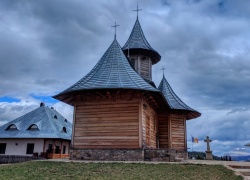 Schitul Sfantul Ilie din Salas jud Suceava