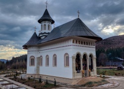 Manastirea Sihastria Putnei