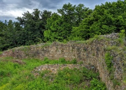 Ruinele Cetatii Jdioara din Banat