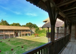 Castelul de la Racos