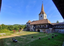 Castelul de la Racos