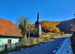 Biserica de lemn din Cazanesti