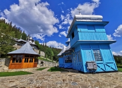 Manastirea Corlateni din Pojorata