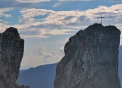 Pietrele Doamnei din Muntii Rarau