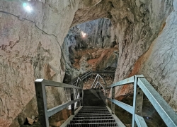 Pestera Poarta lui Ionele