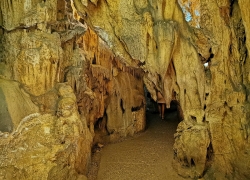 Pestera Resavska Pecina din Serbia