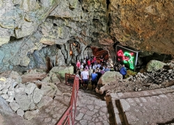 Pestera Resavska Pecina din Serbia
