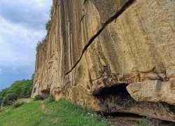Manastirea Corbii de Piatra