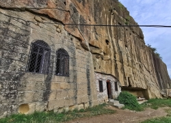 Manastirea Corbii de Piatra