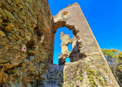 Cetatea Colt de la Suseni