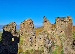 Cetatea Colt de la Suseni