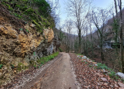 Pestera Gaura Haiduceasca din Moldova Noua