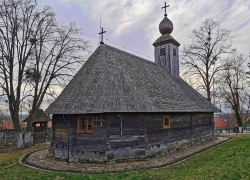 Biserica de lemn din Dubesti