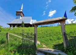 Biserica de lemn din Bradet