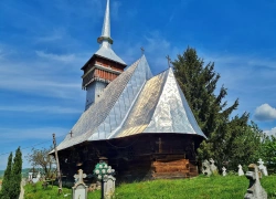 Biserica de lemn din Bradet