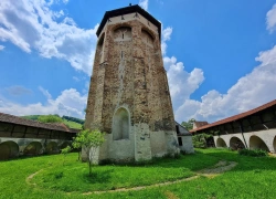 Biserica fortificata din Valea Viilor