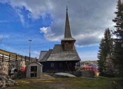 Schitul Sf. Ilie de pe Muntele Mic