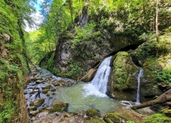 Cascada Evantai din Cheile Galbenei