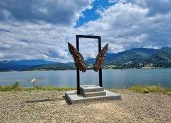 Lacul Colibita din Muntii Calimani