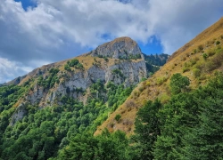 Traseu catre Cruce din Parcul Buila-Vanturita