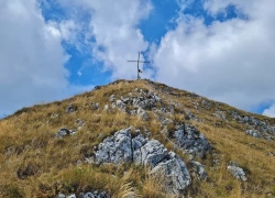 Traseu catre Cruce din Parcul Buila-Vanturita