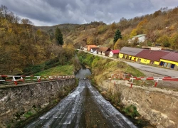 Lacul Mare si Lacul Mic din Dognecea
