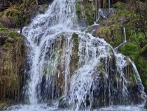 Cascada Carsa din jud Caras-Severin