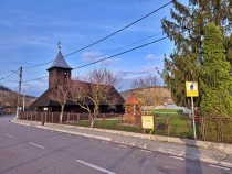 Biserica din lemn din Soimus