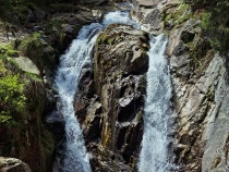 Cascada Lolaia din Muntii Retezat