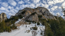 Prapastiile Zarnestilor - Cabana Curmatura - Piatra Mica