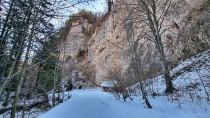 Prapastiile Zarnestilor - Cabana Curmatura - Piatra Mica