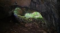 Pestera Ponor (Pestera cu Oase)