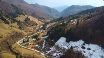 Barajul Satic din jud Arges vazut din drona