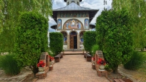 Mănăstirea Teius din Caransebes